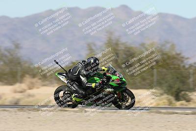 media/Dec-01-2025-Moto Forza (Mon) [[2daa91e15f]]/2-Intermediate Group/Session 3 (Turn 7 Inside Pans)/